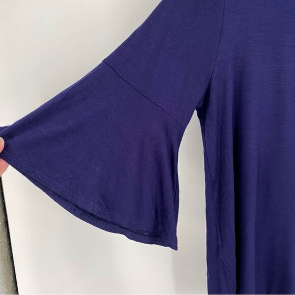 Green Envelope Women’s Round Neck Blue Flared 3/4 Sleeve Blouse size L - Picture 2 of 4